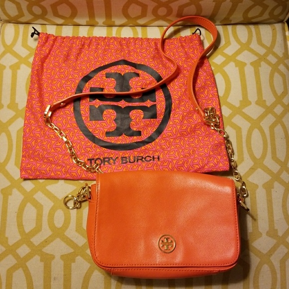Tory Burch Handbags - Tory Burch crossbody